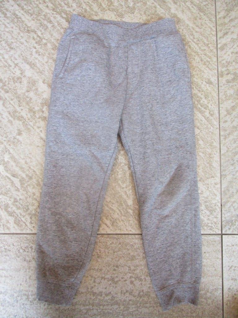 UNIQLO thermo broek grijs joggingbroek teddy maat 110, Broek, Gebruikt, Ophalen of Verzenden, Uniqlo