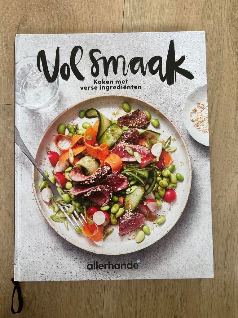 Volsmaak: Koken met verse ingrediënten - Allerhande Kookboek, Ophalen, Zo goed als nieuw, Overige gebieden, Tapas, Hapjes en Dim Sum