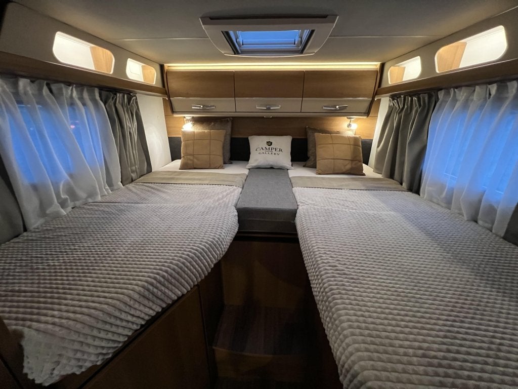 Caravans And Camping Knaus
