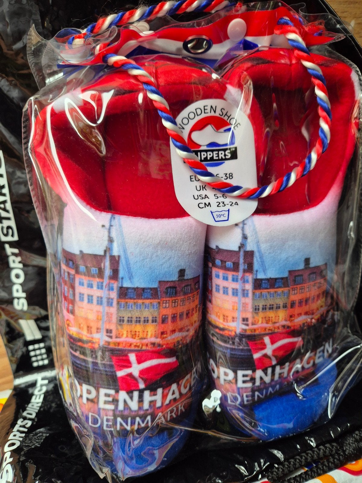 Nieuwe Copenhagen Denmark pantoffels maat 36-38, Nieuw, Wooden Shoe Slippers, Ophalen of Verzenden, Pantoffels of Sloffen