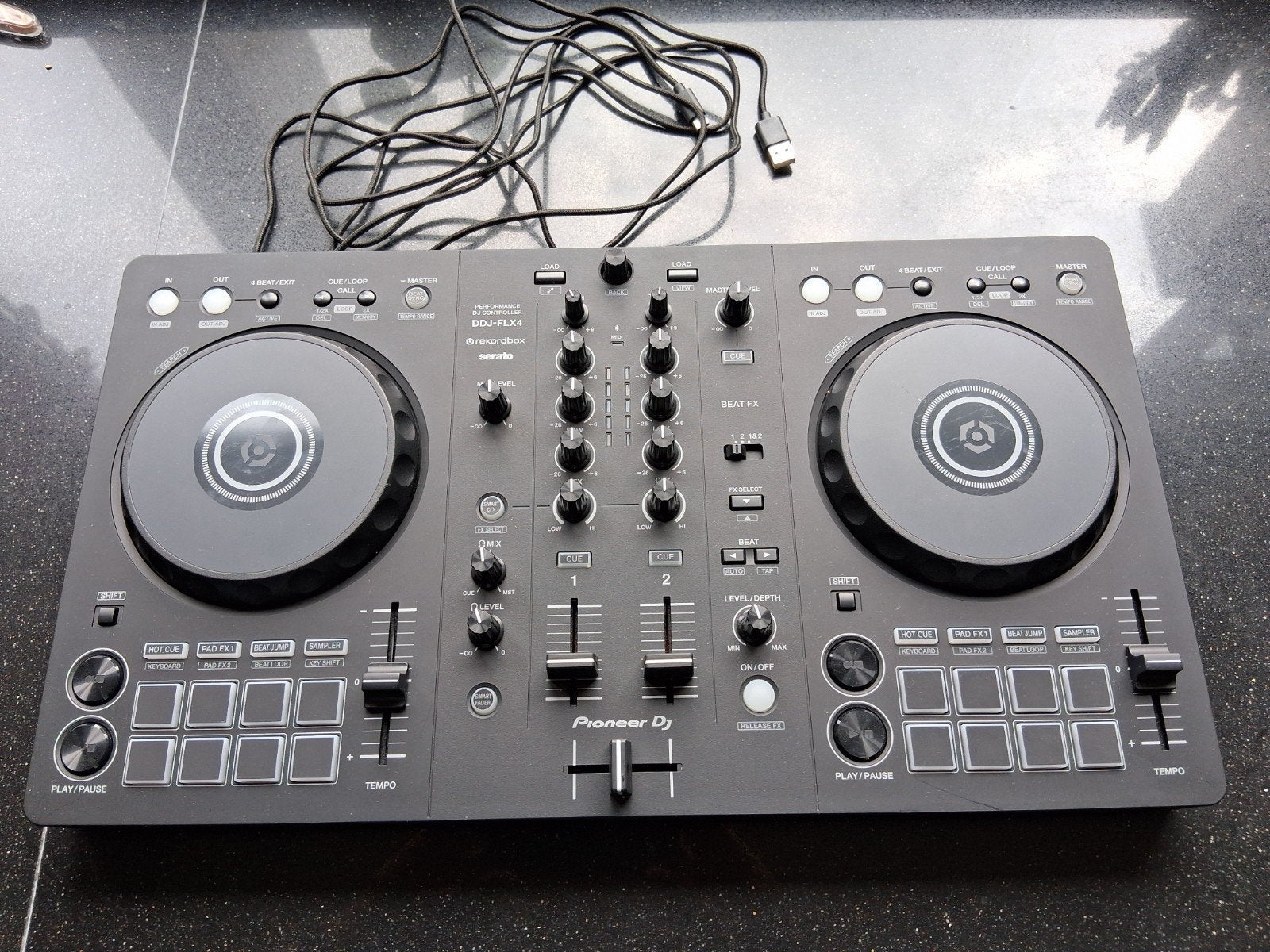 Pioneer DDJ-FLX4 DJ-controller met extra lange kabel, Ophalen of Verzenden, Zo goed als nieuw, Pioneer