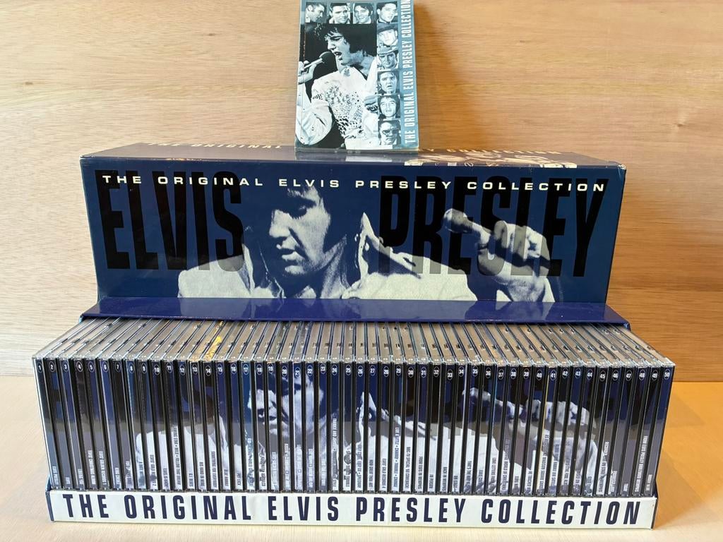 Elvis Presley 1-50 cd Box met boekje en certificaat, Ophalen of Verzenden, Zo goed als nieuw