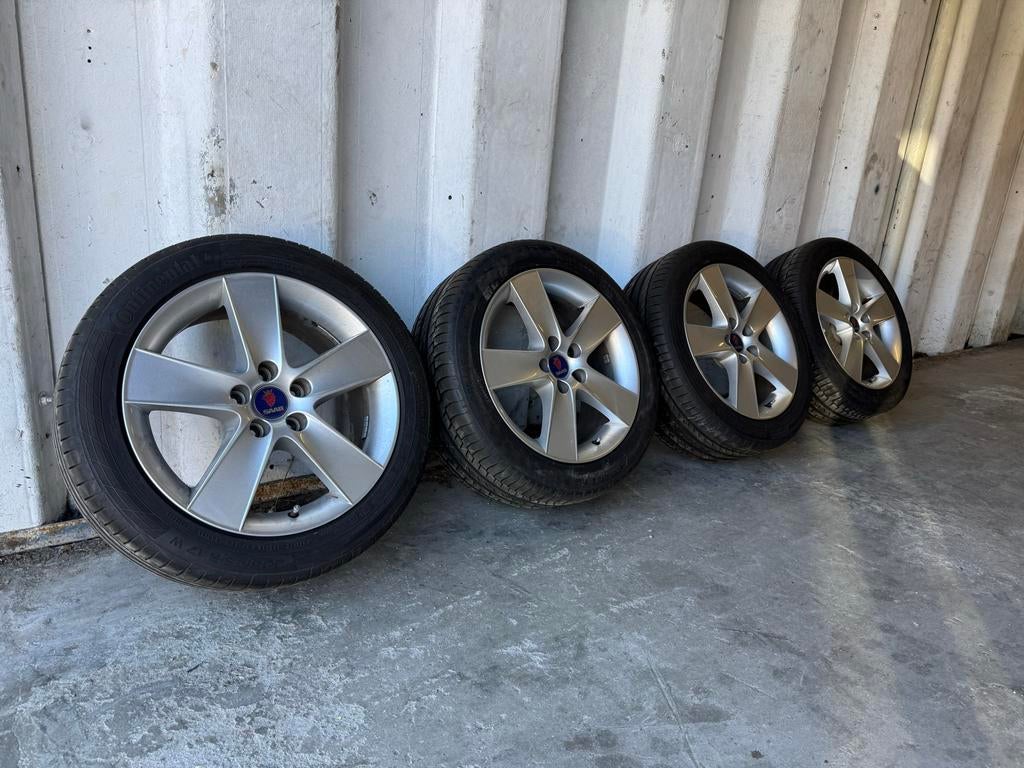 Frisse Saab 9 3  17 Inch zomerwielset Continental 235/45 R17, Auto-onderdelen, Ophalen, Gebruikt, Banden en Velgen, 17 inch