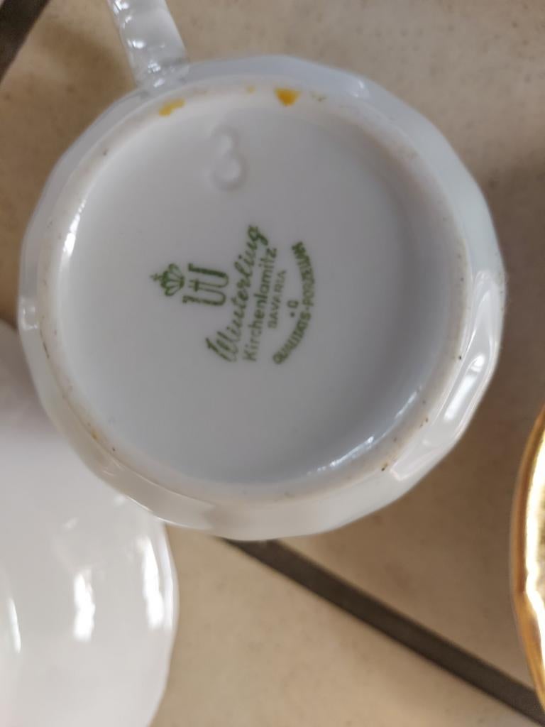 8 delige set kop en schotel rozenmotief, Ophalen, Zo goed als nieuw, Porselein, Kop en/of schotel