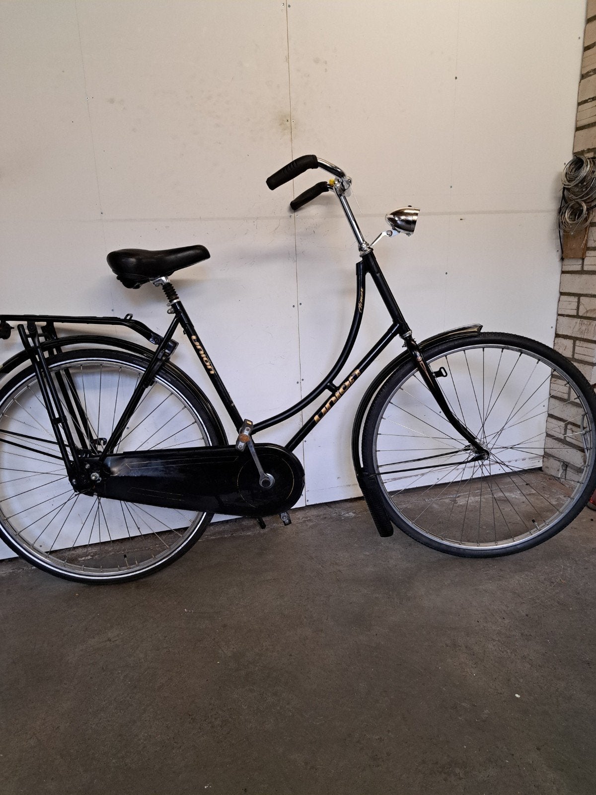 Omafiets 28 inch - union Prima staat, goede verlichting, 56 cm of meer, Ophalen of Verzenden, Gebruikt, Terugtraprem