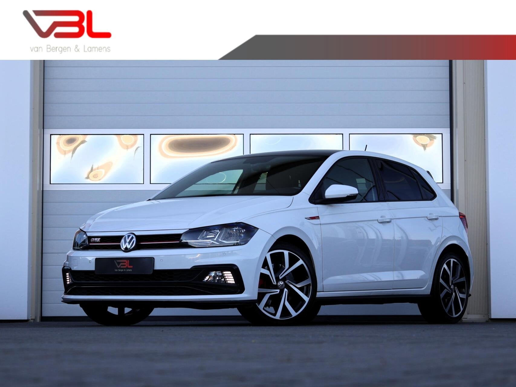 Volkswagen Polo 2.0 TSI 200PK GTI | 18inch | Stoelverwarming, Auto's, Stof, Gebruikt, 4 cilinders, Wit