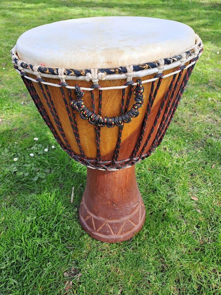Mooie handgemaakte Djembe trommel, Muziek en Instrumenten, Ophalen of Verzenden, Gebruikt, Trommel