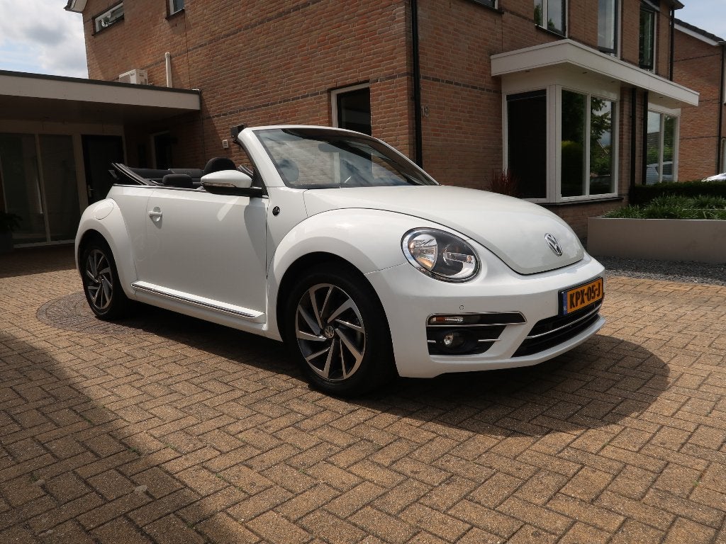 Volkswagen Beetle Cabrio 1.2 TSI Sound, 39d.km, App connect, Voorwielaandrijving, Stof, 4 cilinders, 4 stoelen