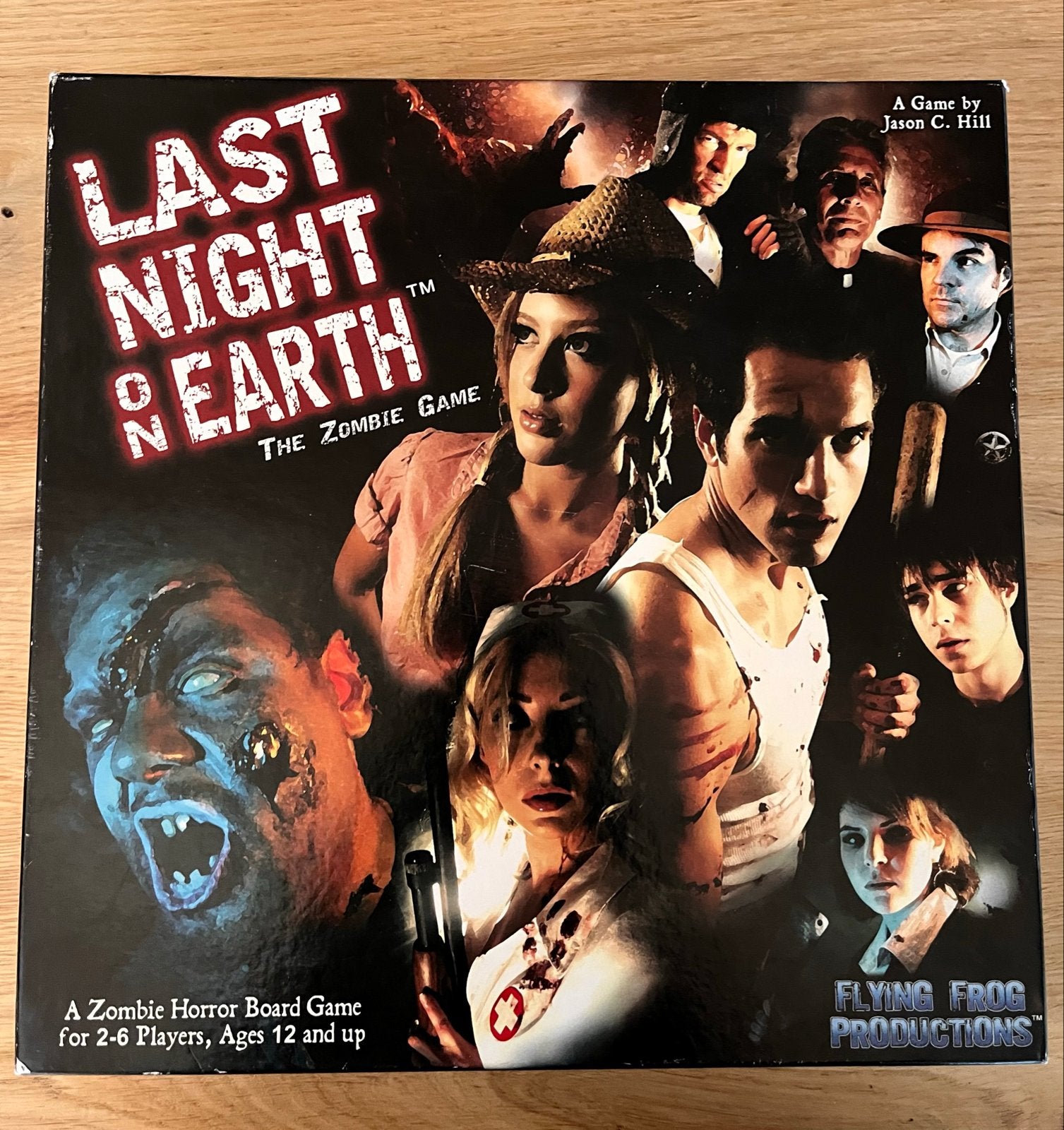 Last Night on Earth: The Zombie Game + Soundtrack CD, Drie of vier spelers, Ophalen of Verzenden, Zo goed als nieuw