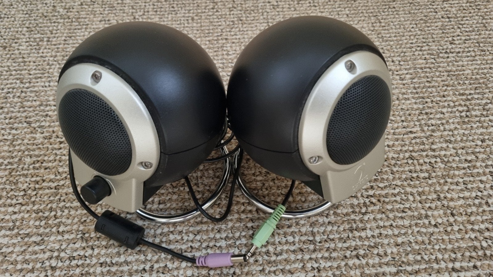 Computer boxjes, Computers en Software, Pc speakers, Ophalen of Verzenden