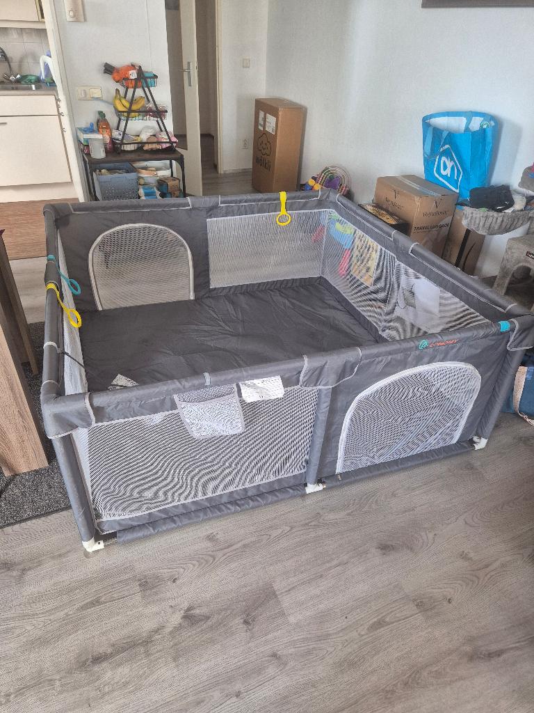 grond box 160x160x65, Ophalen, Zo goed als nieuw, Vierkant