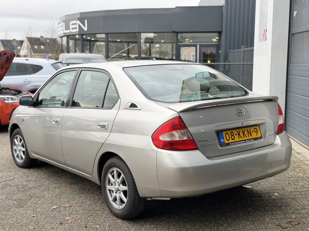 Toyota Prius 1.5 VVT-i (bj 2001, automaat), foto 4