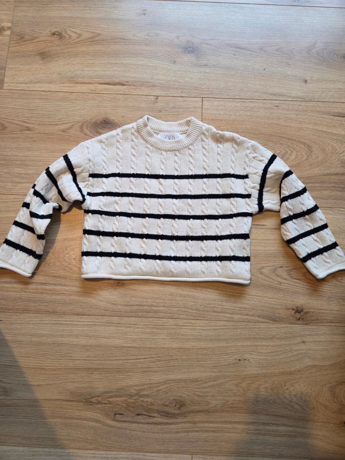 Trui Zara, maat 6-7, Meisje, Trui of Vest, Ophalen of Verzenden, Zo goed als nieuw