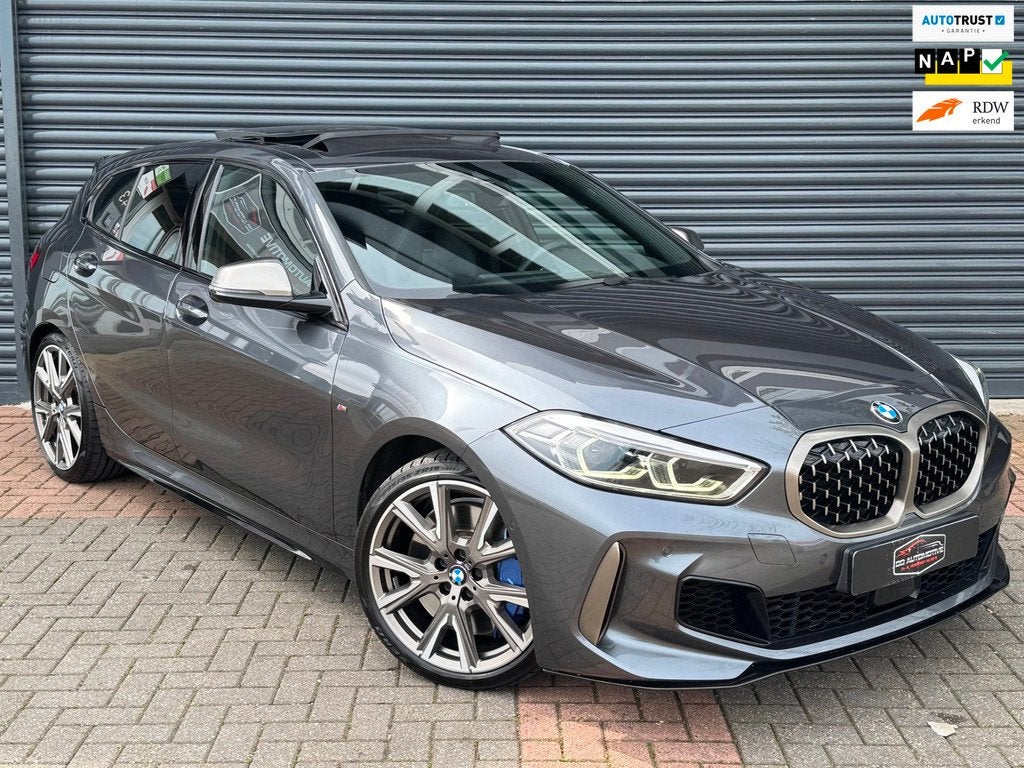 BMW 1-serie M135i xDrive Pano | Memory | Hud | H&K | Leder |, Auto's, BMW, Bedrijf, Te koop, 1-Serie, 4x4, ABS, Achteruitrijcamera