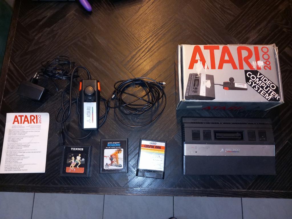 Atari 2600 Video Computer System met games en doos, Spelcomputers en Games, Spelcomputers | Atari, Atari Inc., Ophalen of Verzenden