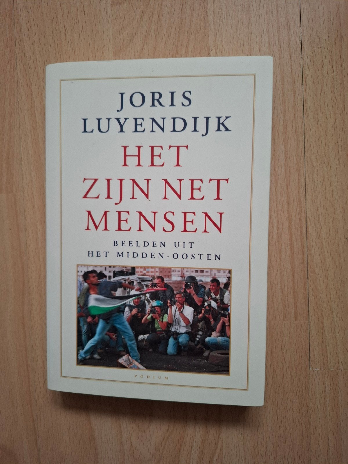 Joris Luyendijk Het zijn net mensen, Ophalen of Verzenden, Zo goed als nieuw, Nederland