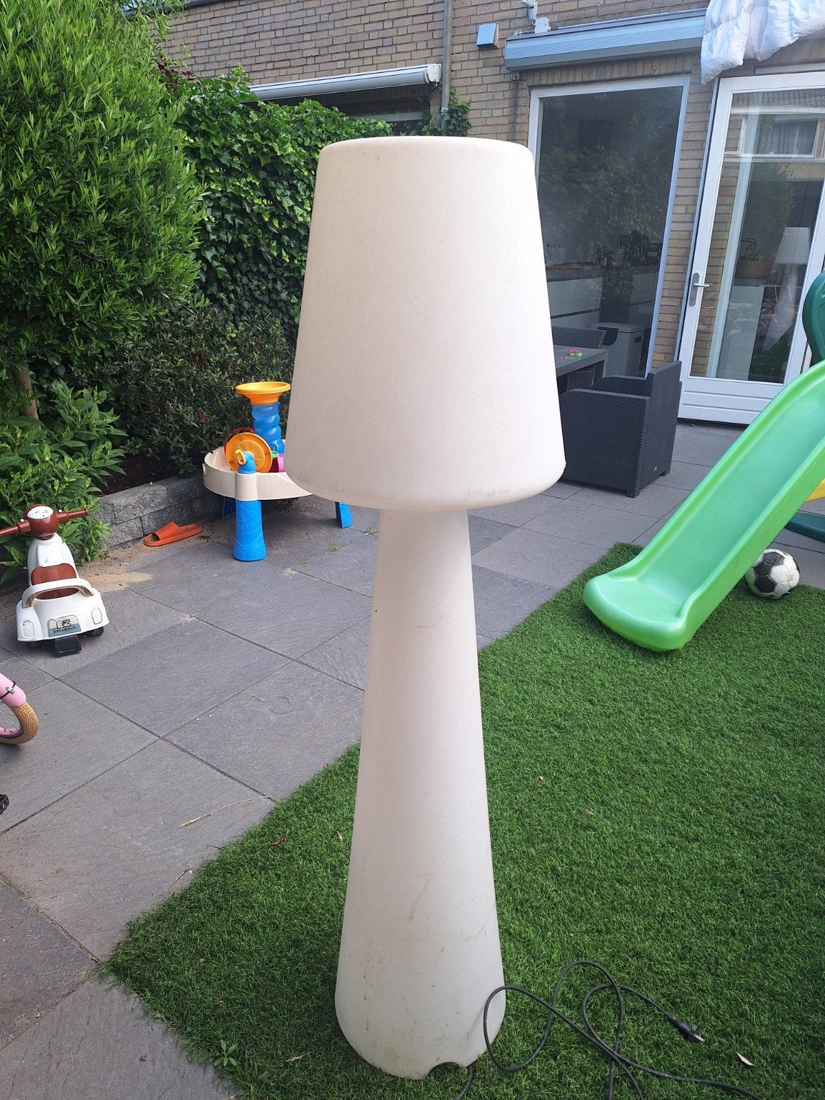 Grote buitenlamp 160 cm hoog met stekker, Ophalen, Gebruikt, Modern