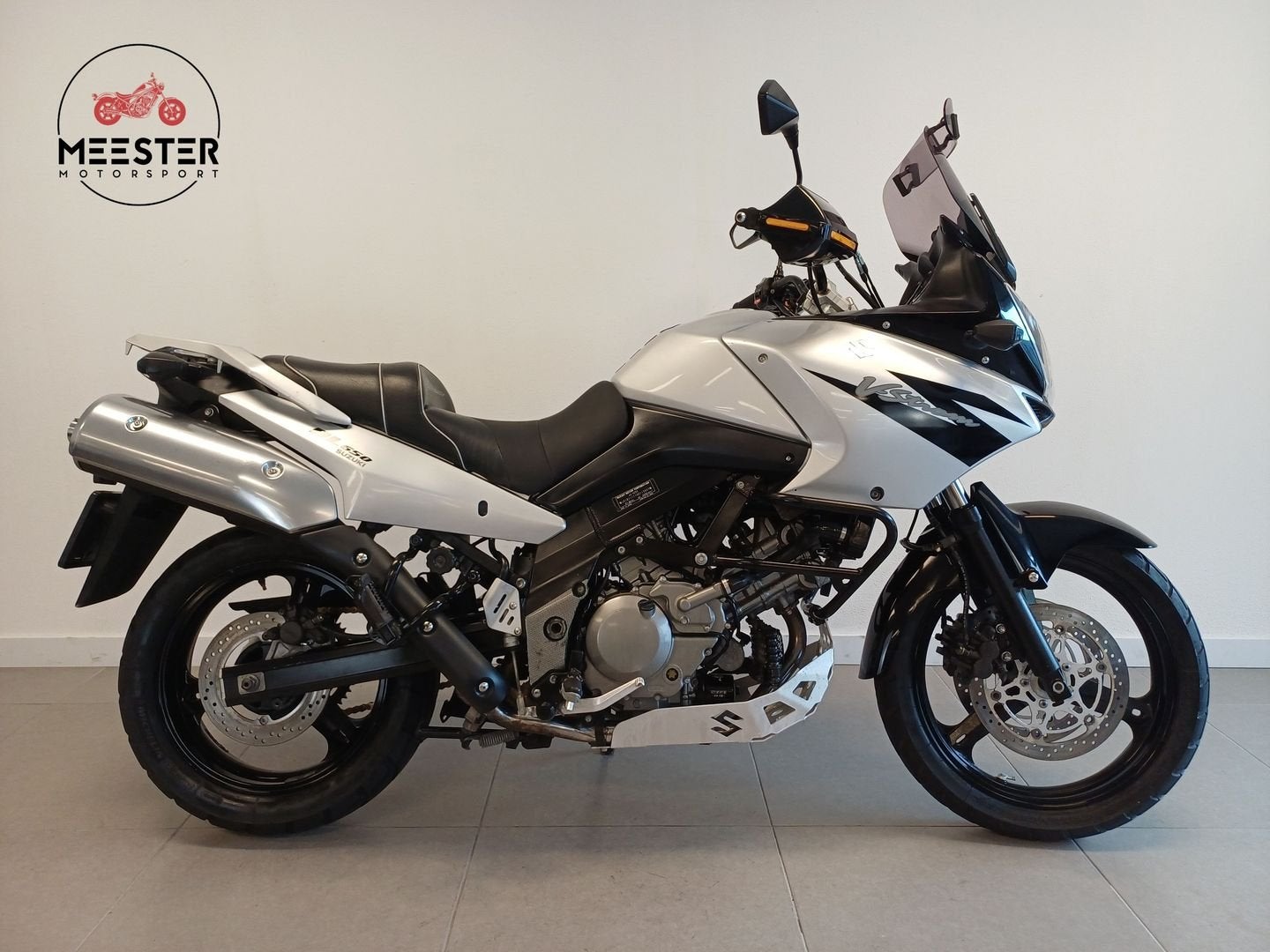 SUZUKI V-STROM DL 650 (bj 2005) DL650 vstrom
