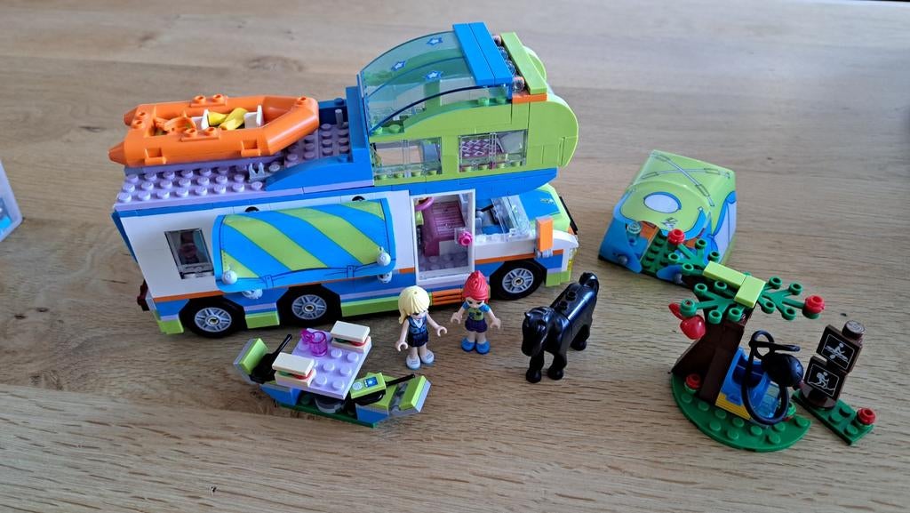Lego friends mia"s camper, Kinderen en Baby's, Speelgoed | Duplo en Lego, Ophalen, Zo goed als nieuw, Lego