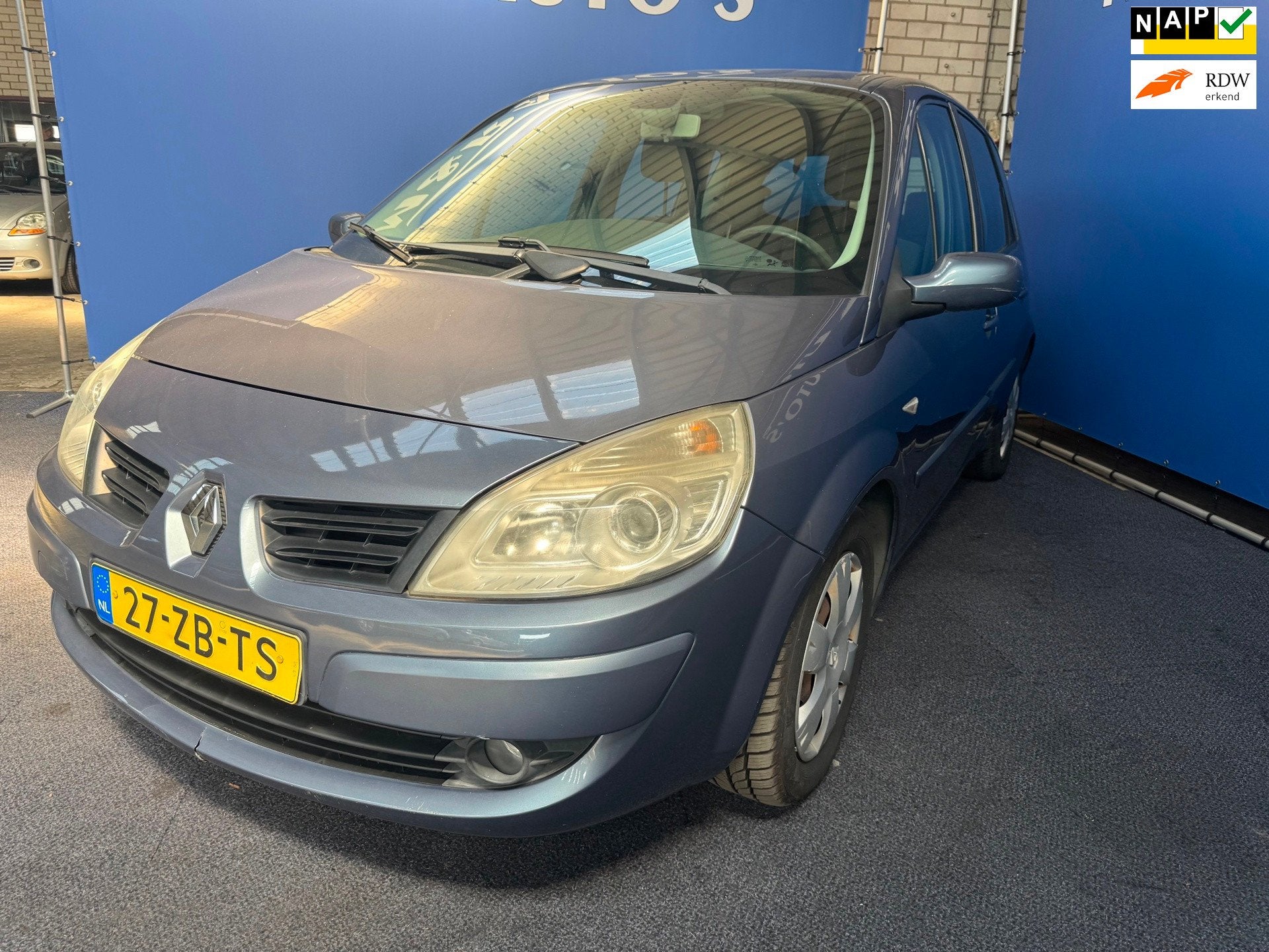 Renault Scénic 2.0-16V Business Line Benzine/LPG Nieuwe apk, Auto's, Renault, 1998 cc, Blauw, Origineel Nederlands, 650 kg