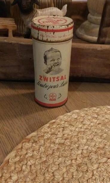 Oud baby ZWITSAL POEDER blikje, Ophalen of Verzenden, Gebruikt, Overige, Overige merken