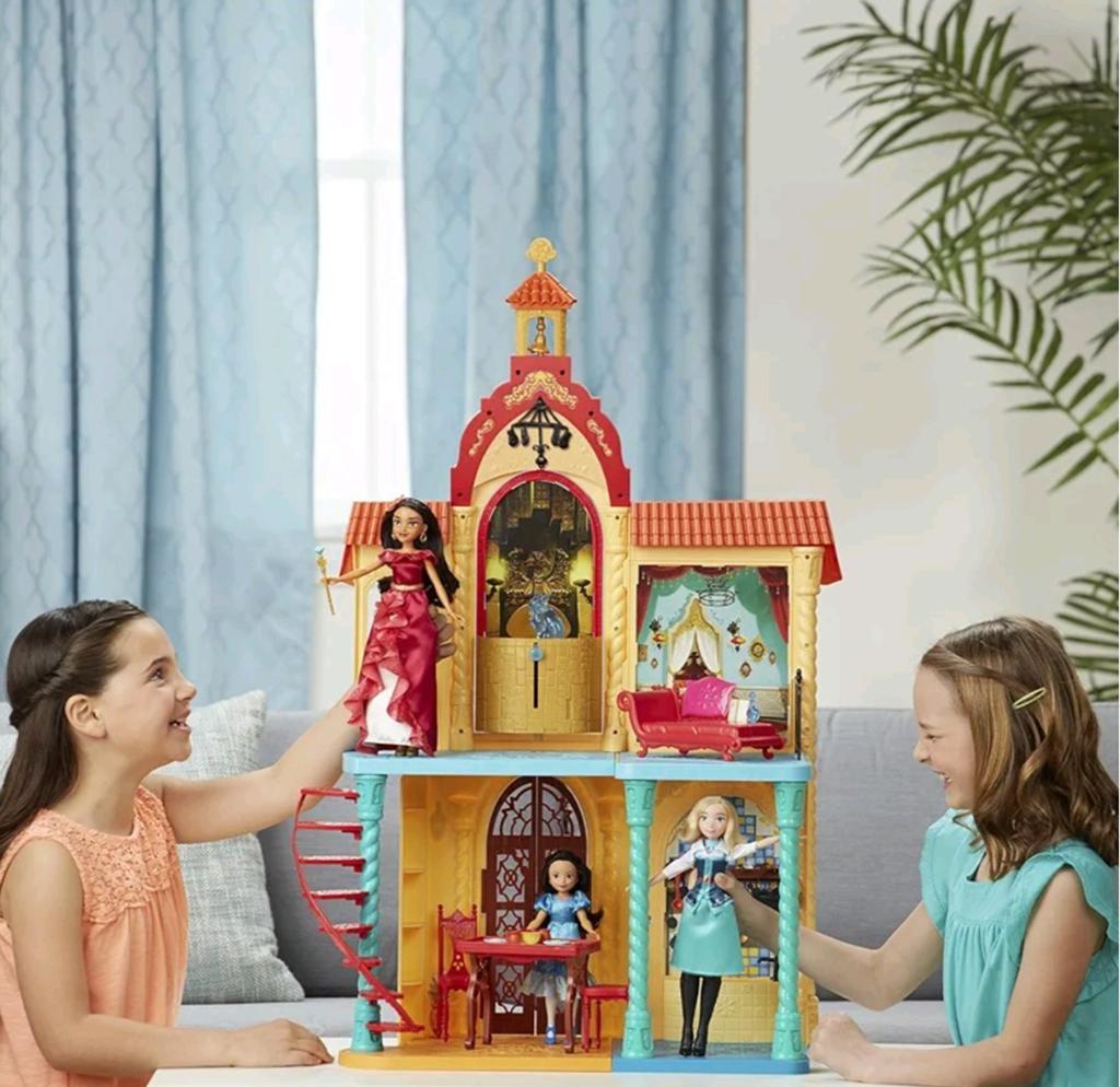 Barbie kasteel Vila huis €5 ophalen!, Kinderen en Baby's, Speelgoed | Poppenhuizen, Ophalen, Zo goed als nieuw, Poppenhuis