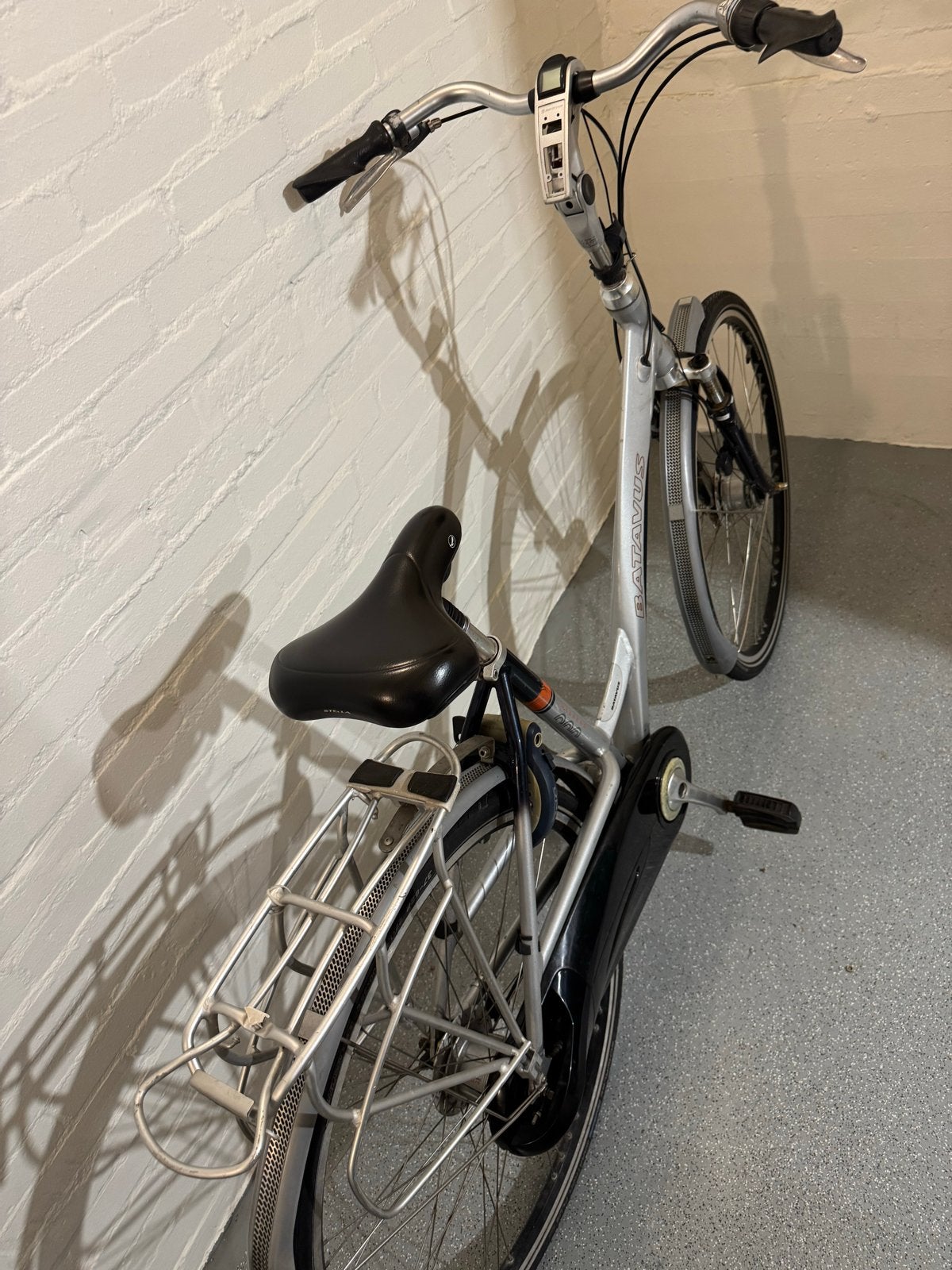 Batavus dames fiets, Fietsen en Brommers, Fietsen | Dames | Damesfietsen, Zo goed als nieuw, Batavus, Versnellingen, 47 tot 50 cm
