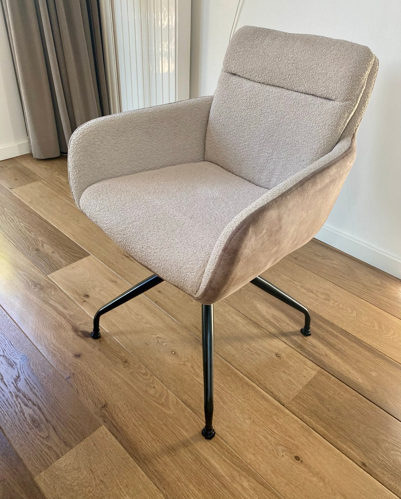 6 Halfdraaibare eetkamerstoelen Bouclé/Leatherlook, Ophalen, Gebruikt, Overige kleuren, Stof