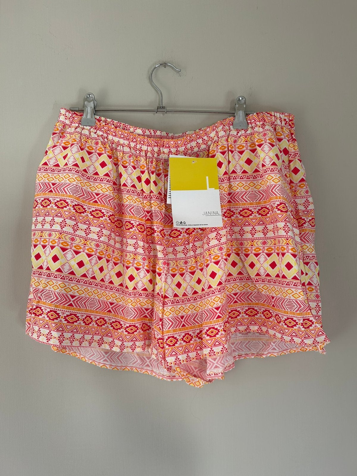 NIEUW korte broek maat L met print aztec zomers, Kort, Maat 42/44 (L), Nieuw, Ophalen of Verzenden