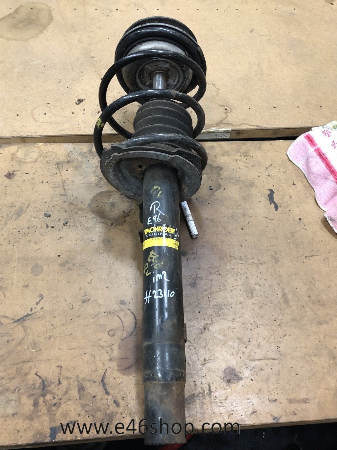 VEERPOOT SCHOKBREKER BMW 3 SERIE E46 RECHTS VOOR MONROE, Auto-onderdelen, Gebruikt, -, -, Ophalen of Verzenden