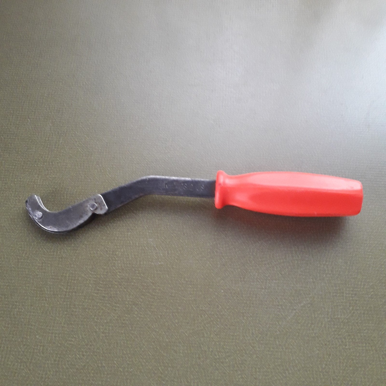 KD TOOLS Volkswagen klepstelsleutel - K-D 2812 USA, Auto diversen, Autogereedschap, Ophalen