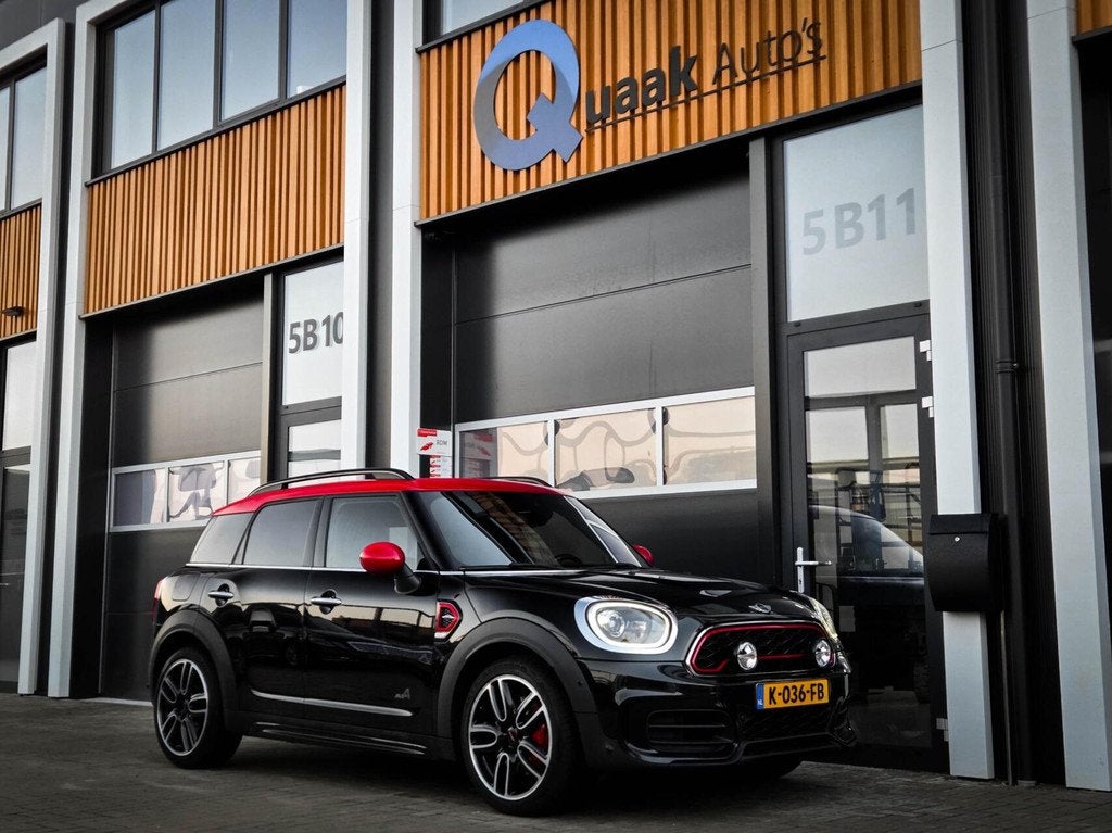 Mini Countryman 2.0 John Cooper Works ALL4 | HUD | TREKHAAK, Automaat, 1998 cc, Euro 6, Zwart