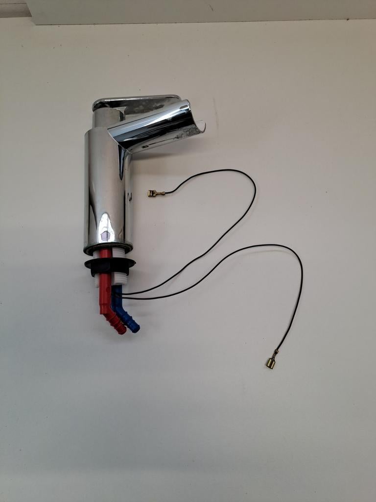 Wasbak kraan voor caravan of camper, Ophalen of Verzenden