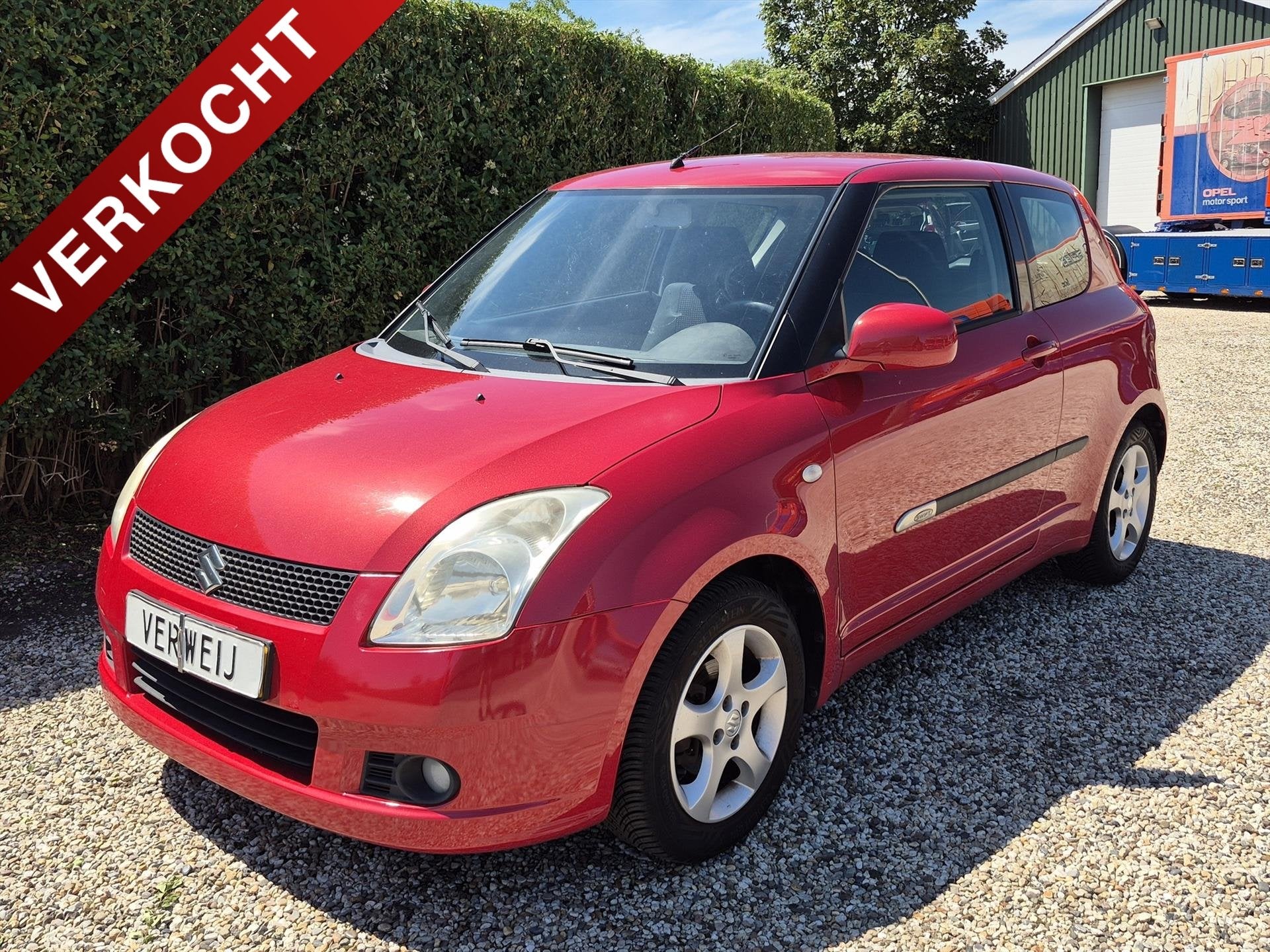 SUZUKI Swift 1.3 3Drs Exclusive | Keyless | Airco | LM Velge, Stof, Gebruikt, 31 €/maand, Swift