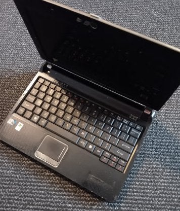 Packard Bell (KAV60) Vintage voor verzamelaar, Computers en Software, Ophalen, Niet werkend, 11 inch, Onbekend