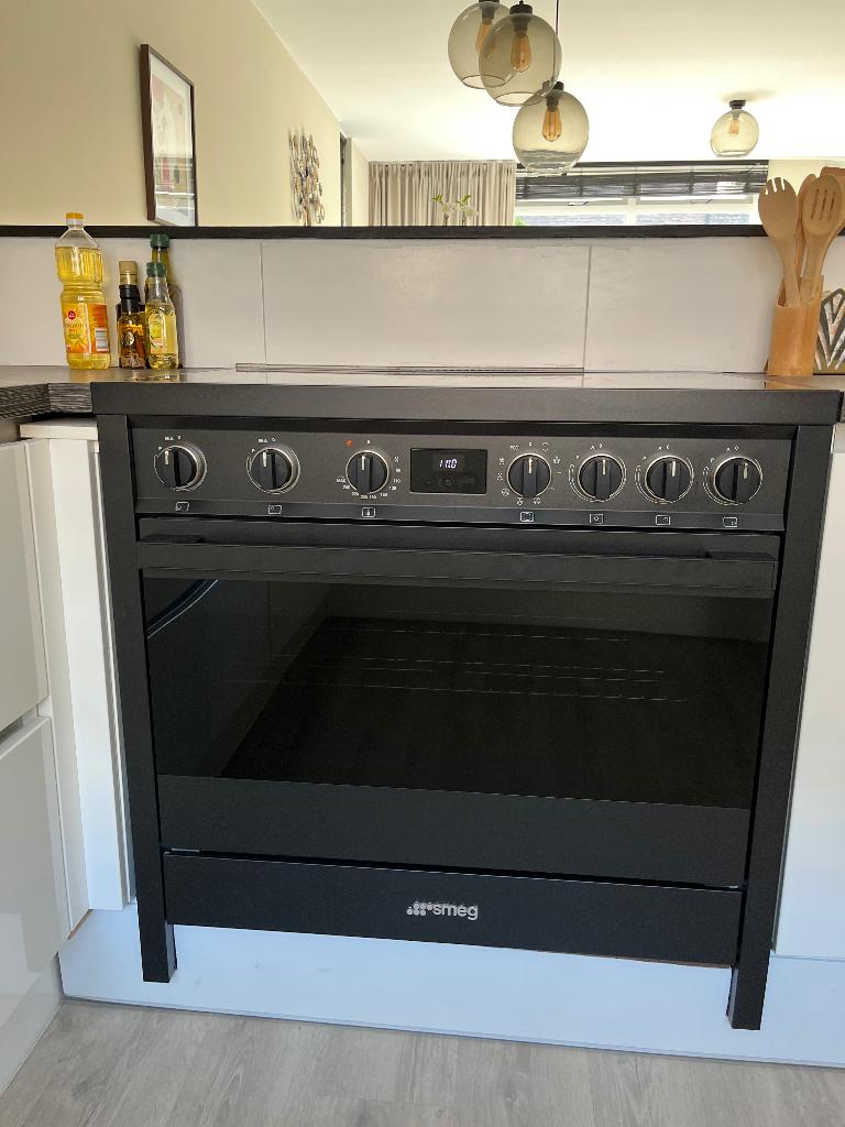 Smeg B95IMAN9 fornuis 5-pits, Witgoed en Apparatuur, Fornuizen, Ophalen, 60 cm of meer, 4 kookzones, Zo goed als nieuw