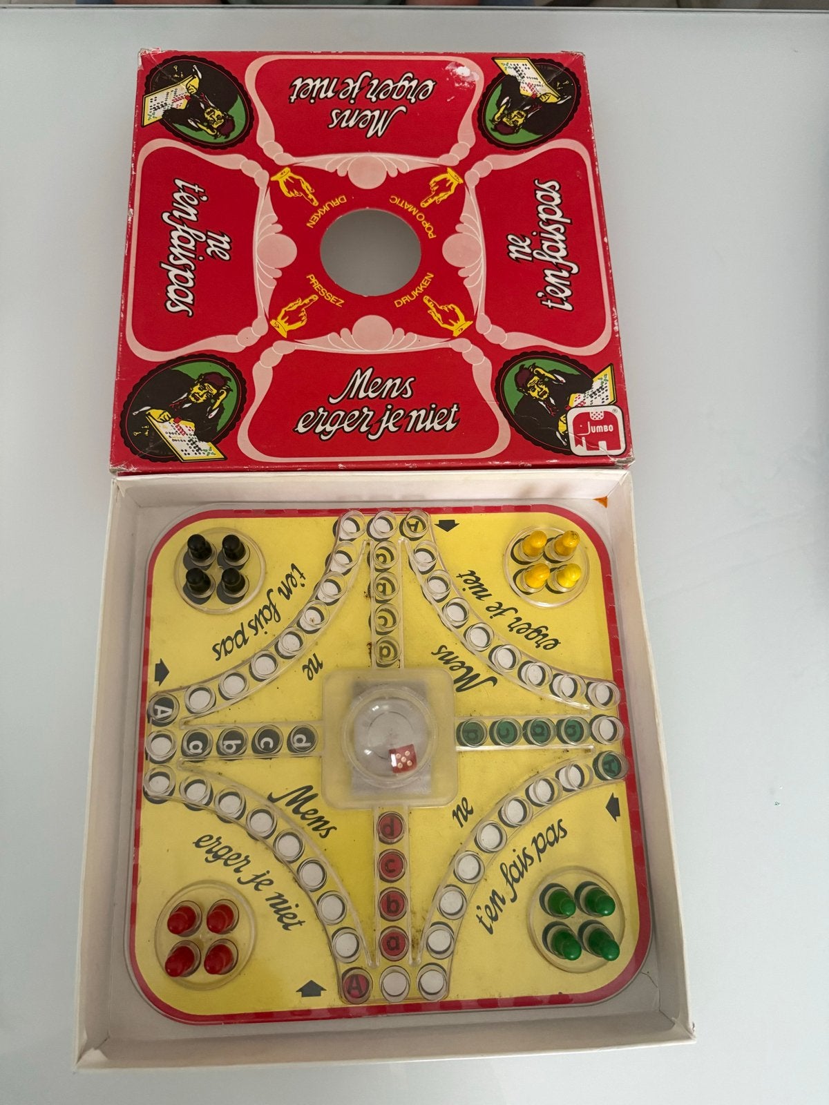 Mens Erger Je Niet - Jumbo Bordspel drukknop, Hobby en Vrije tijd, Drie of vier spelers, Ophalen of Verzenden, Gebruikt