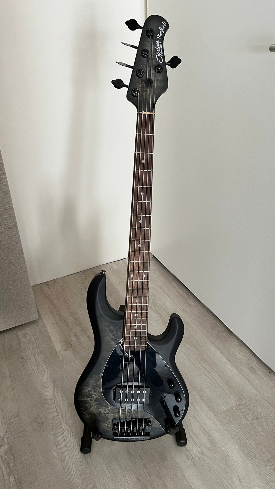 Sterling by Music Man StingRay 5 basgitaar, Ophalen, Zo goed als nieuw, Elektrisch, 5-snarig
