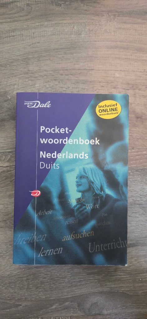 Woordenboek nederlands duits, Boeken, Woordenboeken, Duits, Van Dale, Ophalen of Verzenden, Zo goed als nieuw