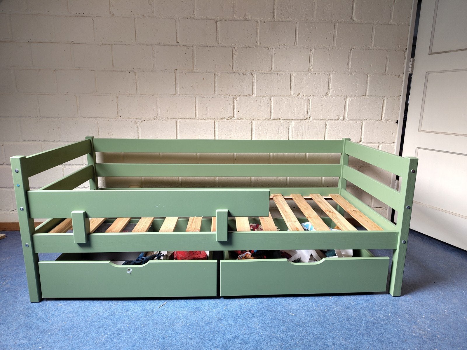 Hoppekids houten Peuterbed, Kinderen en Baby's, Kinderkamer | Bedden, Ophalen, Gebruikt, 70 tot 85 cm, Lattenbodem