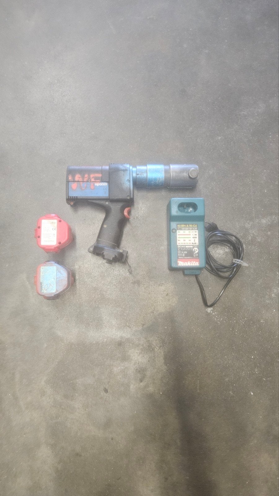 Uponor presstang, Ophalen