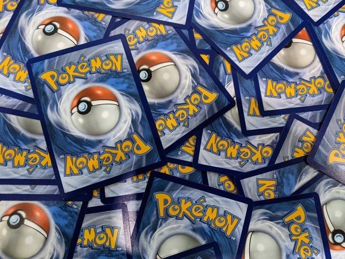 INKOOP POKÉMON KAARTEN – Direct Geld Voor Je Collectie!, Ophalen of Verzenden, Zo goed als nieuw, Meerdere kaarten, Foil