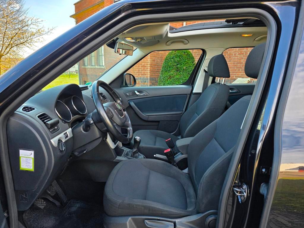 Skoda Yeti 1.2 TSI AIRCO/cruise/PANORAMA, Auto's, Voorwielaandrijving, Euro 5, Gebruikt, 4 cilinders