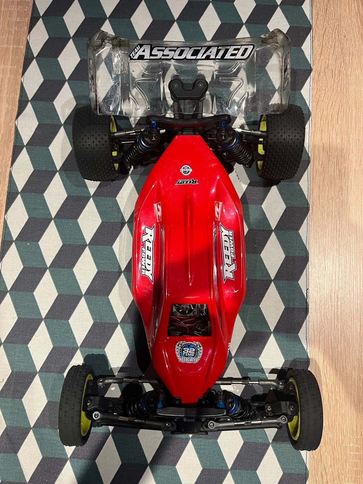 Team Associated RC10 B7 1:10 2WD Off Road Buggy Kit, Elektro, Auto offroad, Ophalen of Verzenden, Zo goed als nieuw