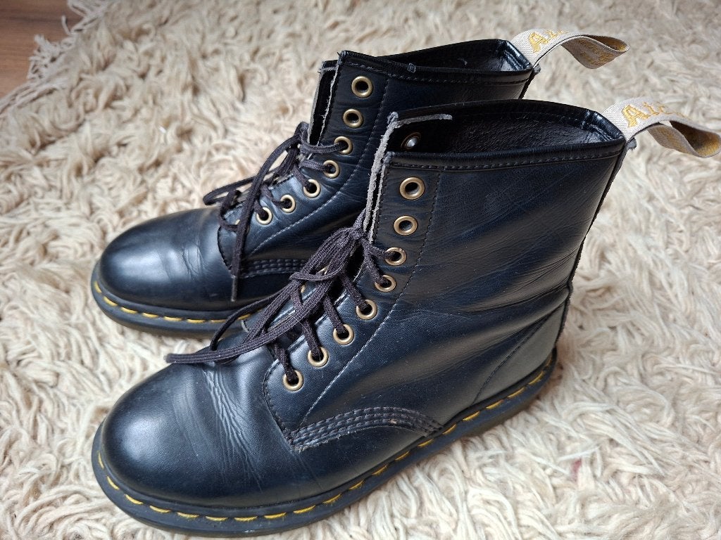 Zgan. Mooie dr. Martens 1460 schoenen/ boots. Mt 39, Kleding | Dames, Schoenen met lage hakken, Zwart, Ophalen of Verzenden, Dr. Martens