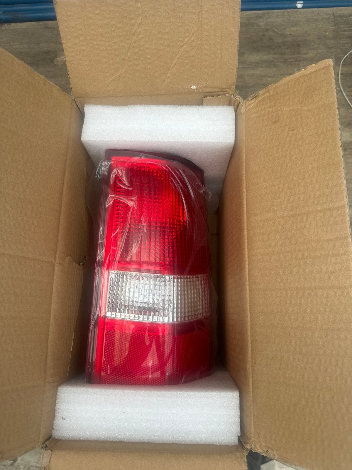 Achterlicht R en L voor Chevrolet Express/GMC Savanna NIEUW!, Ophalen of Verzenden, Nieuw, Chevrolet