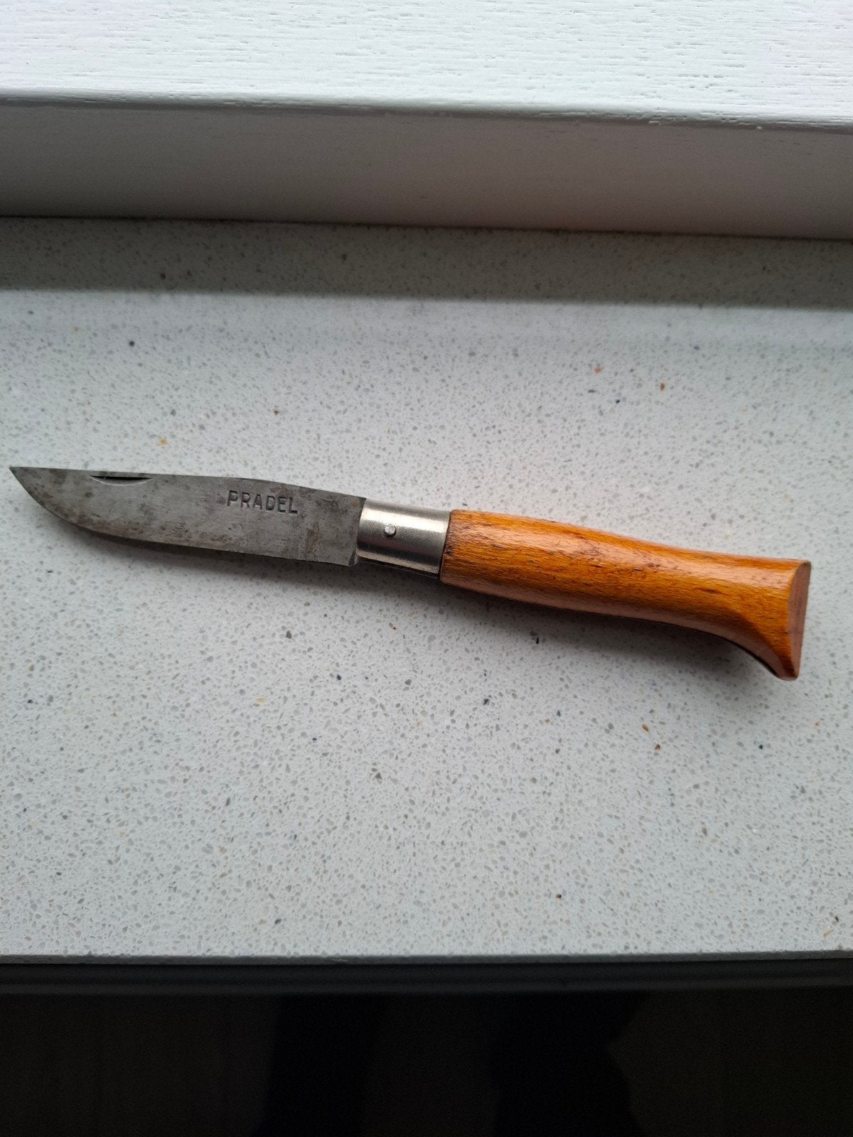 Pradel mes zakmes model Opinel No8, Ophalen of Verzenden, Gebruikt