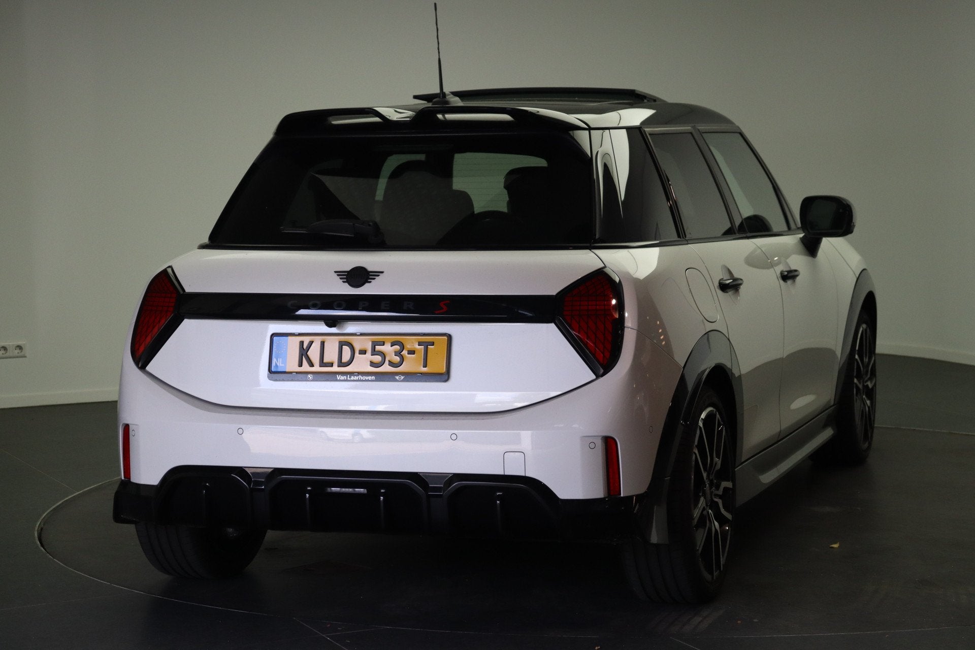 MINI Hathcback Cooper S Automaat / John Cooper Works / Pakke, Auto's, 4 cilinders, Met garantie (alle), Leder en Stof, Wit