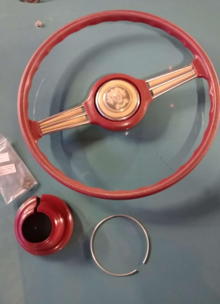Prachtig rood Quillery Viraflex Paris stuur uit 1952, Auto-onderdelen, Interieur en Bekleding, Gebruikt, Quillery, Ophalen of Verzenden