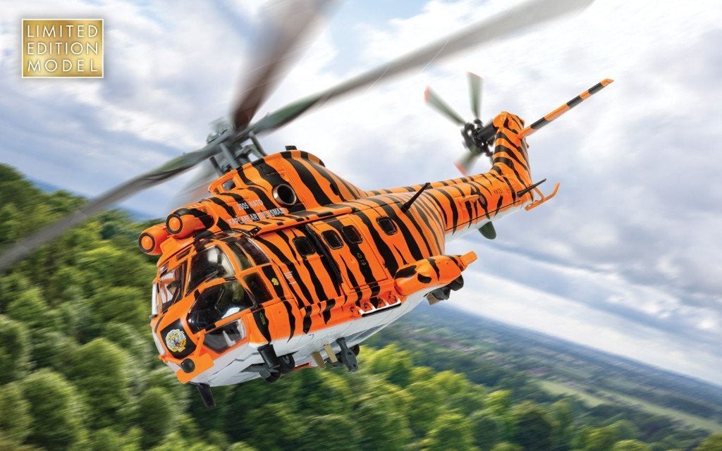 Westland Puma No.230 Sqn Tiger Meet Royal Air Force Corgi, Carmodel s.r.l. Viale Europa Unita snc info@modelcarswholesale.com